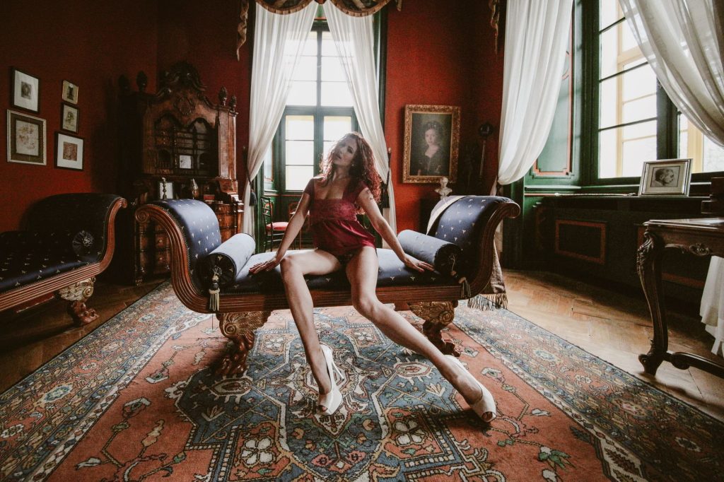 Femme en lingerie